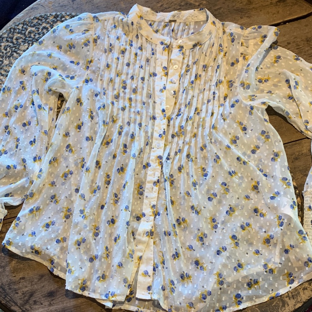 Free People Flowers in December Lightweight Sheer Blouse - White w Flowers - Picture 3 of 7
